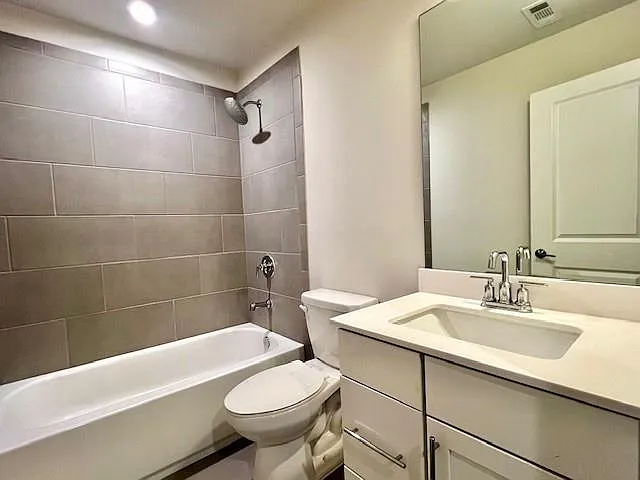 2061 Morrison Ave — Photo 15