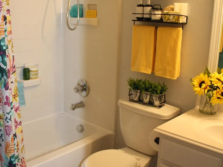 2518 Highdale Dr — Photo 45