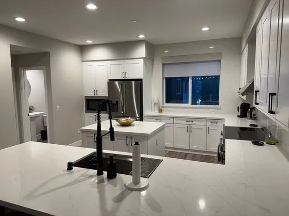 347 Semillon Ln, Santa Rosa, CA 95403