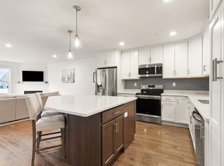 80 Lebaron Blvd #6, Lakeville, MA 02347