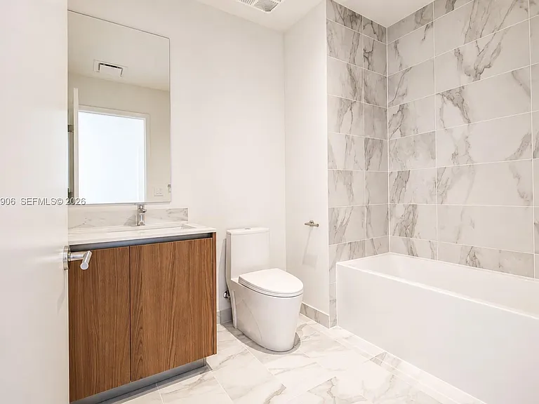 1400 Biscayne Blvd #3401 — Photo 20