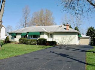 709 Pavement Rd, Lancaster, NY 14086
