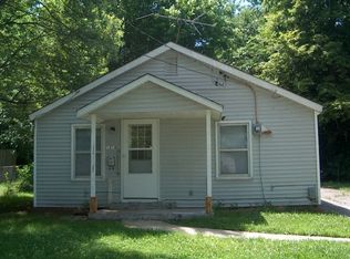 1718 W High St, Springfield, MO 65803