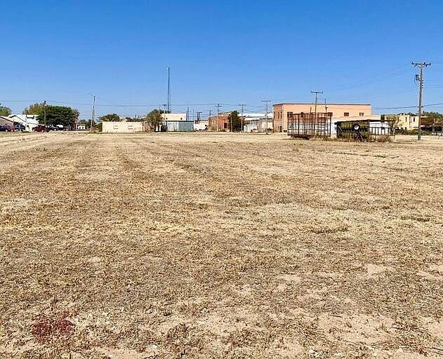 2nd image of 600 Avenue G