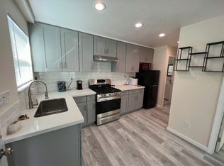 537 Stockton St #A, Salinas, CA 93907