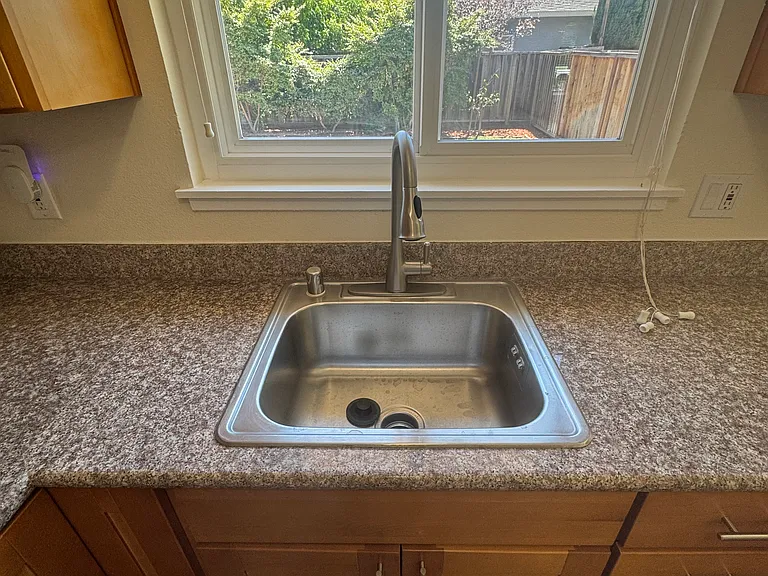 600 Vasona Ave #600 — Photo 7