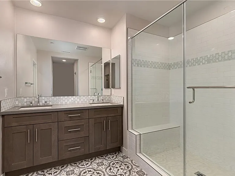 326 Doheny Way — Photo 13