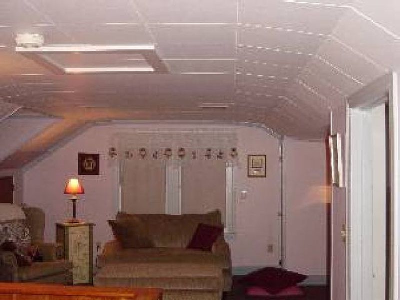 4th image of 105 CORTLAND Drive