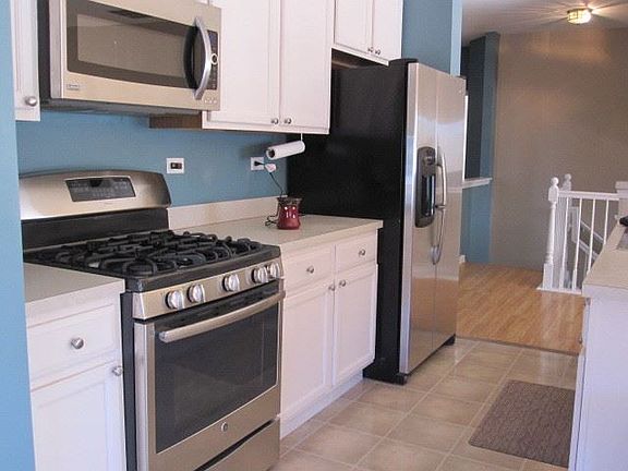 5th image of 44 Johnson Ct #44