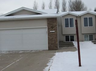 3922 Lockport St, Bismarck, ND 58503