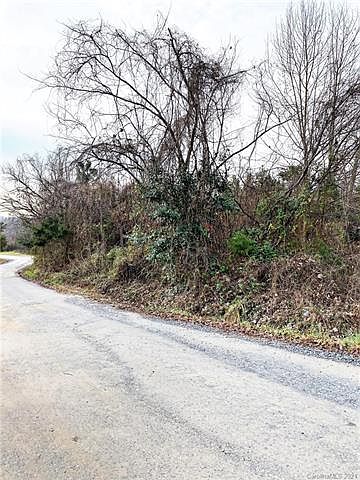 2nd image of Graystone Dr