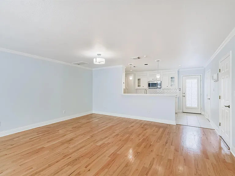 738 Redwing Place Dr — Photo 5