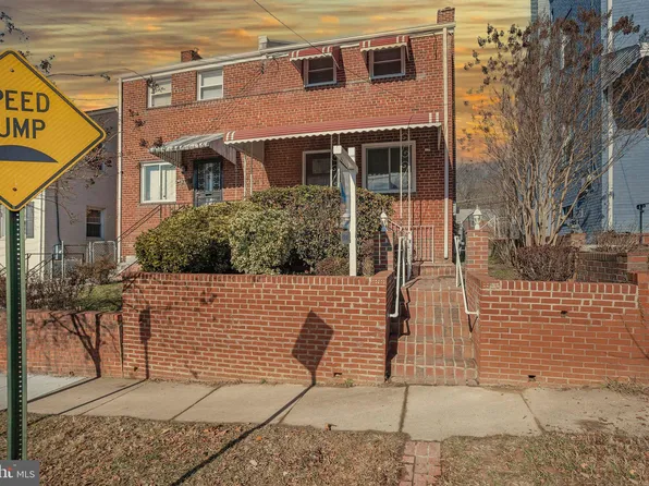 4354 Dubois Pl SE, Washington, DC 20019