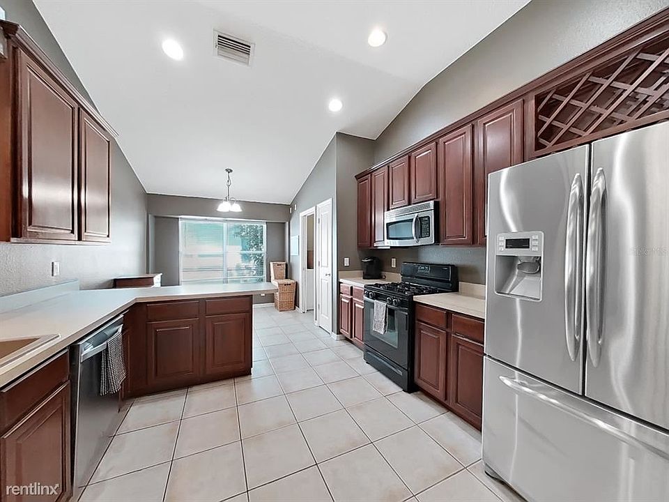 1st image of 15444R Osprey Glen Dr