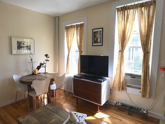 4th image of 2 W 120th St APT 4N