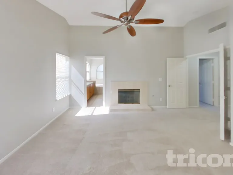 1947 Guinn Dr — Photo 6