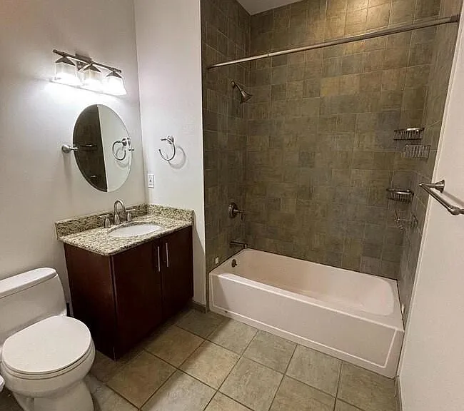 926 N 3rd St #3D — Photo 12