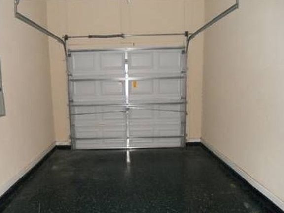 5th image of 13840 Herons Landing Way APT 5