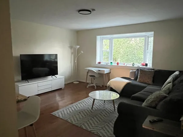 2907 Willston Pl #2, Falls Church, VA 22044