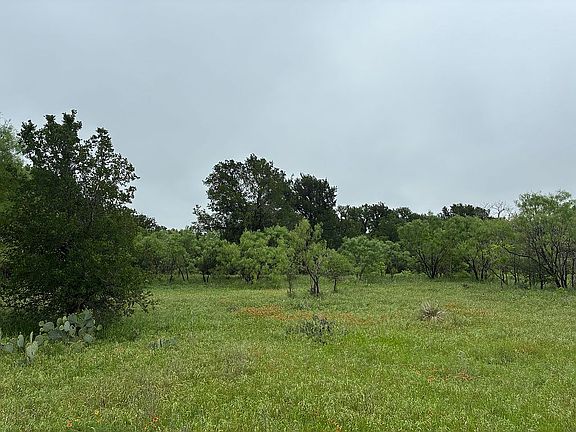 4th image of 433 County Road 327