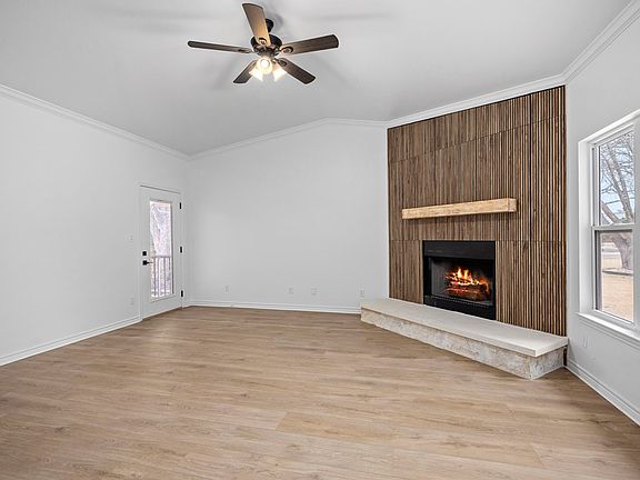 3rd image of 2332 Rock Creek Dr