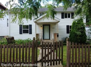 209 2nd Ave, Joliet, IL 60433