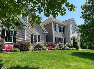 2 Hendrickson Ln, Unionville, CT 06085