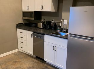 6877 Sun Ct SE, Salem, OR 97306