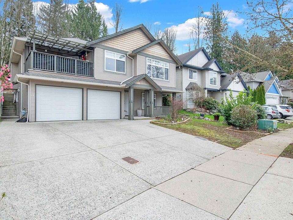 1st image of 35114 Laburnum Ave