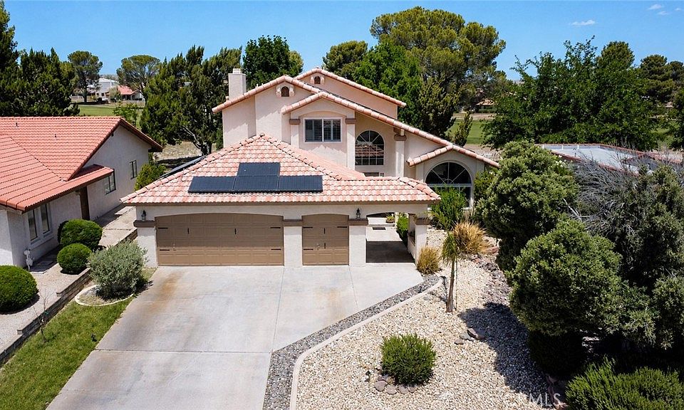 1st image of 14666 Robin Ln