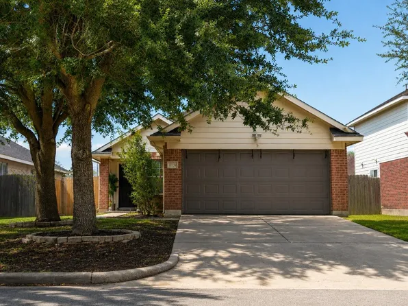 6031 Lark Haven Ln, Houston, TX 77085