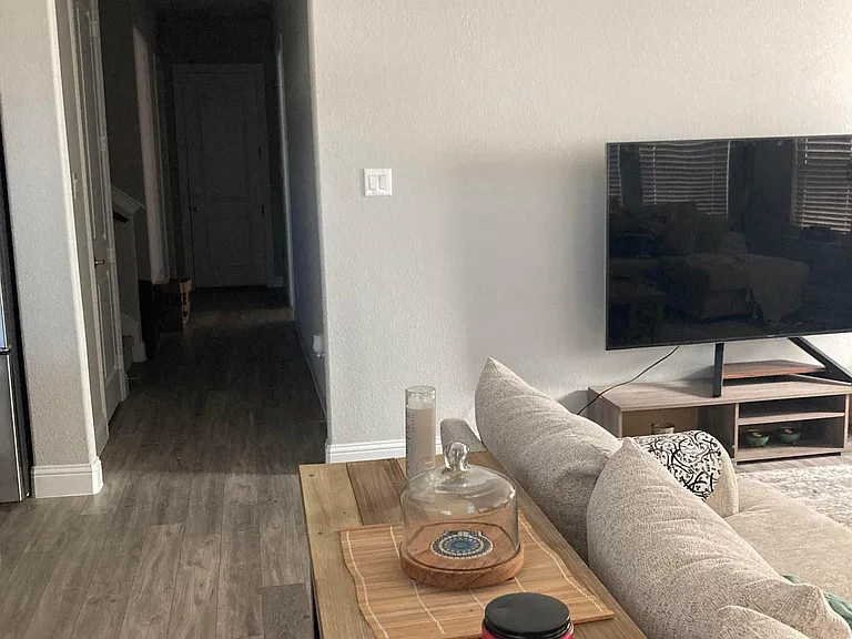 6540 Iron Horse Blvd — Photo 6