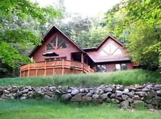 49 Catswamp Rd, Hackettstown, NJ 07840