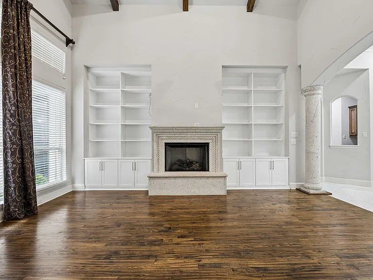 2101 Miracle Point Dr — Photo 6