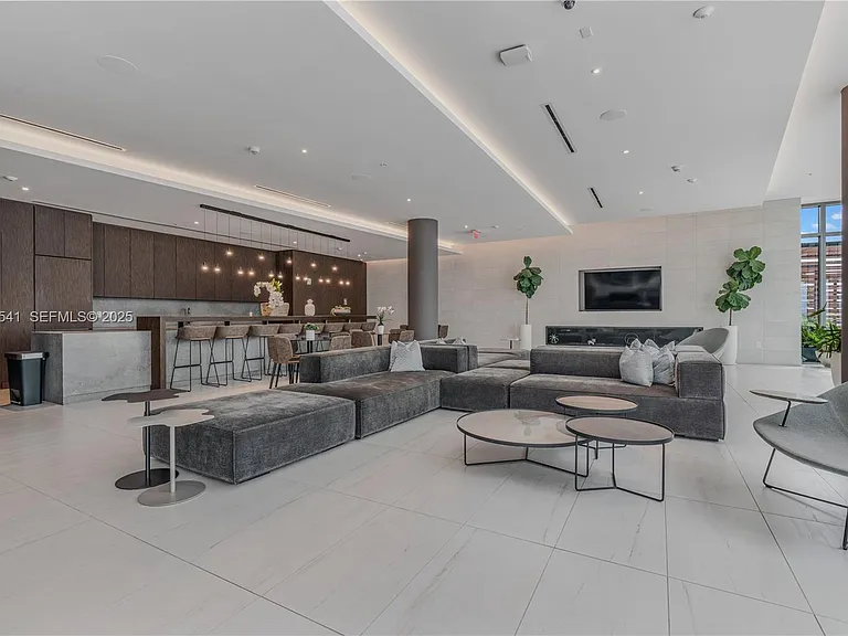 3900 Biscayne Blvd #S-904 — Photo 15