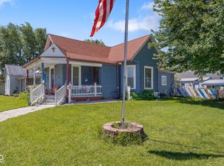 202 W Laurel St, Seymour, IN 47274