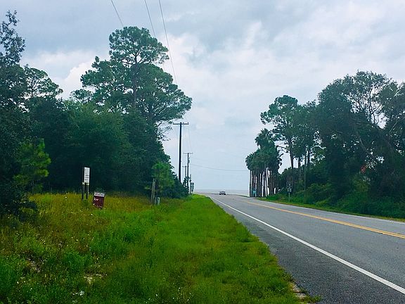 4th image of 1991 Highway 98 W
