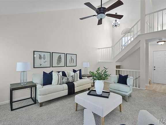 3rd image of 13001 King Arthur Ln