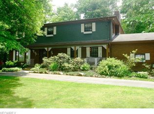 11735 Stafford Rd, Chagrin Falls, OH 44023