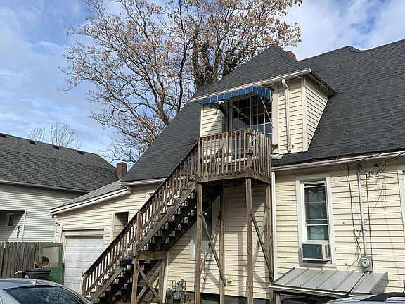 Front of Apartment Top Entrance