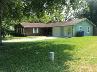 216 King Cotton Rd, Brunswick, GA 31525