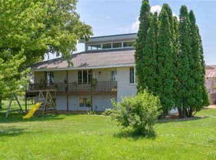 1590 63rd St, Garrison, IA 52229