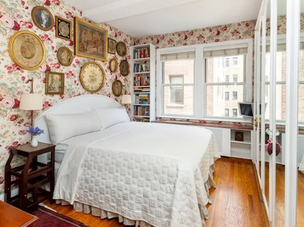 439 East 51st Street image 13 of 19