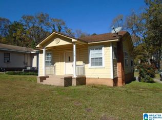 709 Oak St, Bessemer, AL 35022