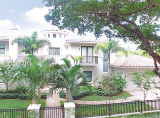 1415 Robbia Ave, Coral Gables, FL 33146