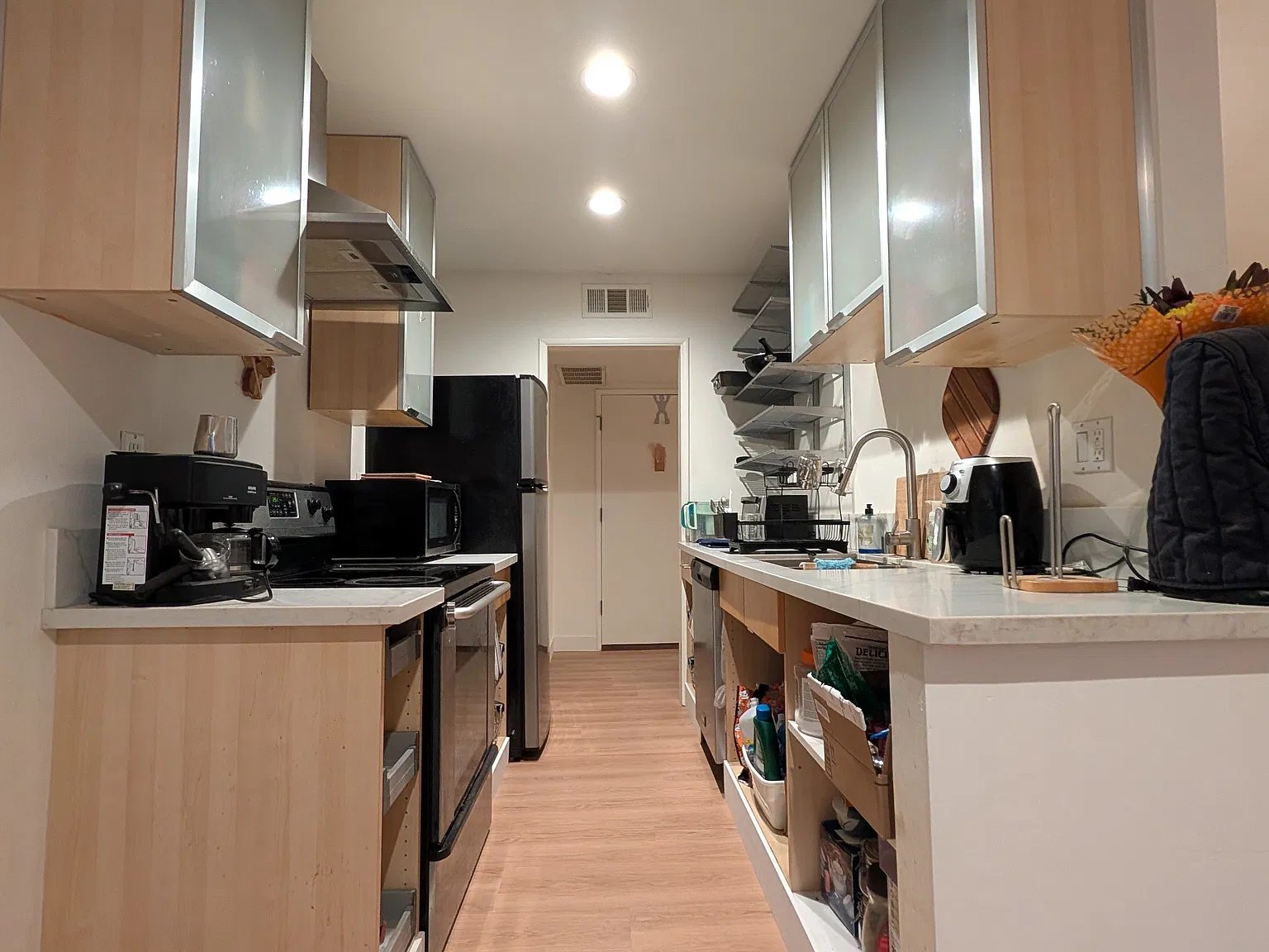 1 bed, 706 sqft, $2,800 — Photo 2