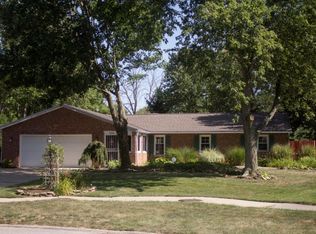 5254 Manchester Cir, North Ridgeville, OH 44039