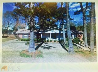 3890 Sable Dr, Stone Mountain, GA 30083