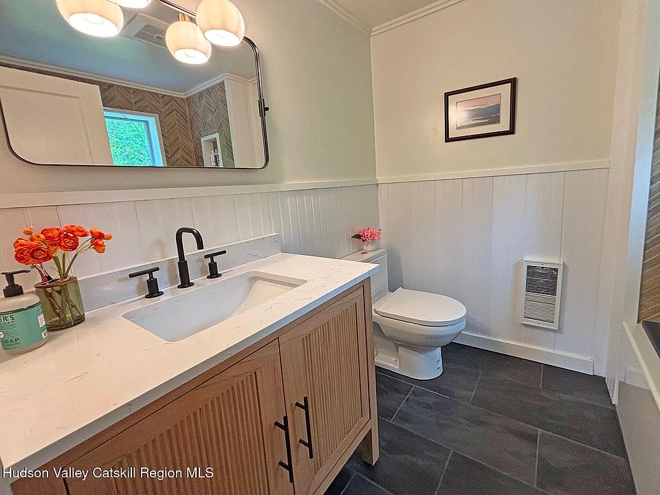 13th image of this home