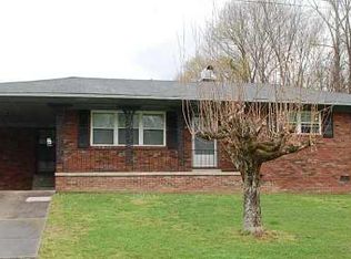206 S 30th St, Middlesboro, KY 40965